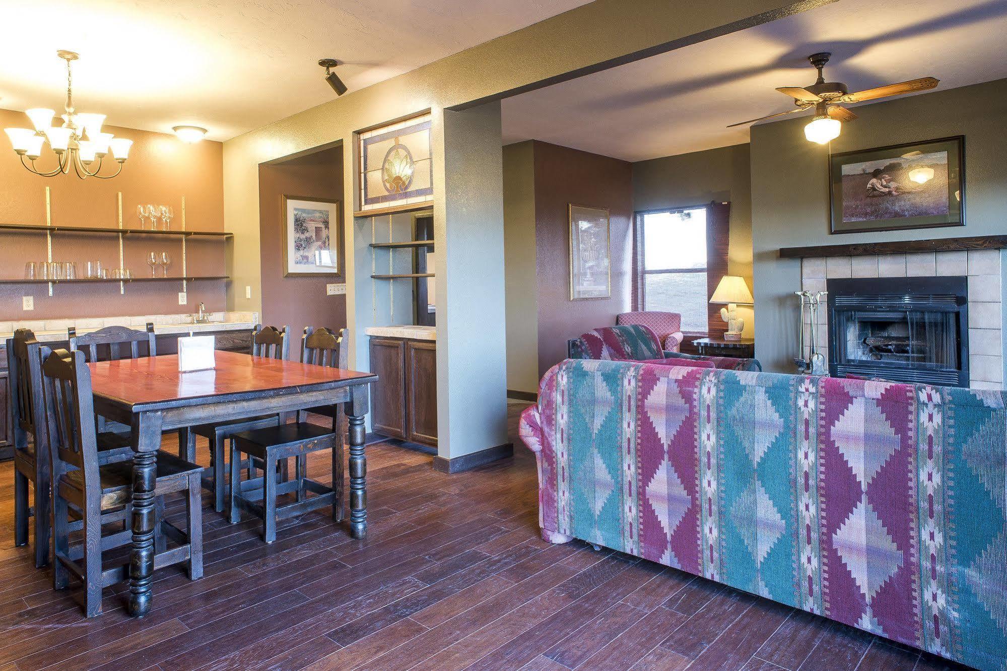 Tiara Del Sol Aparthotel Ruidoso Ngoại thất bức ảnh